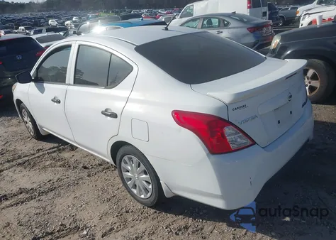 2016 Nissan Versa 1.6 S+ из США, поврежденный, VIN 3N1CN7AP1GL864025